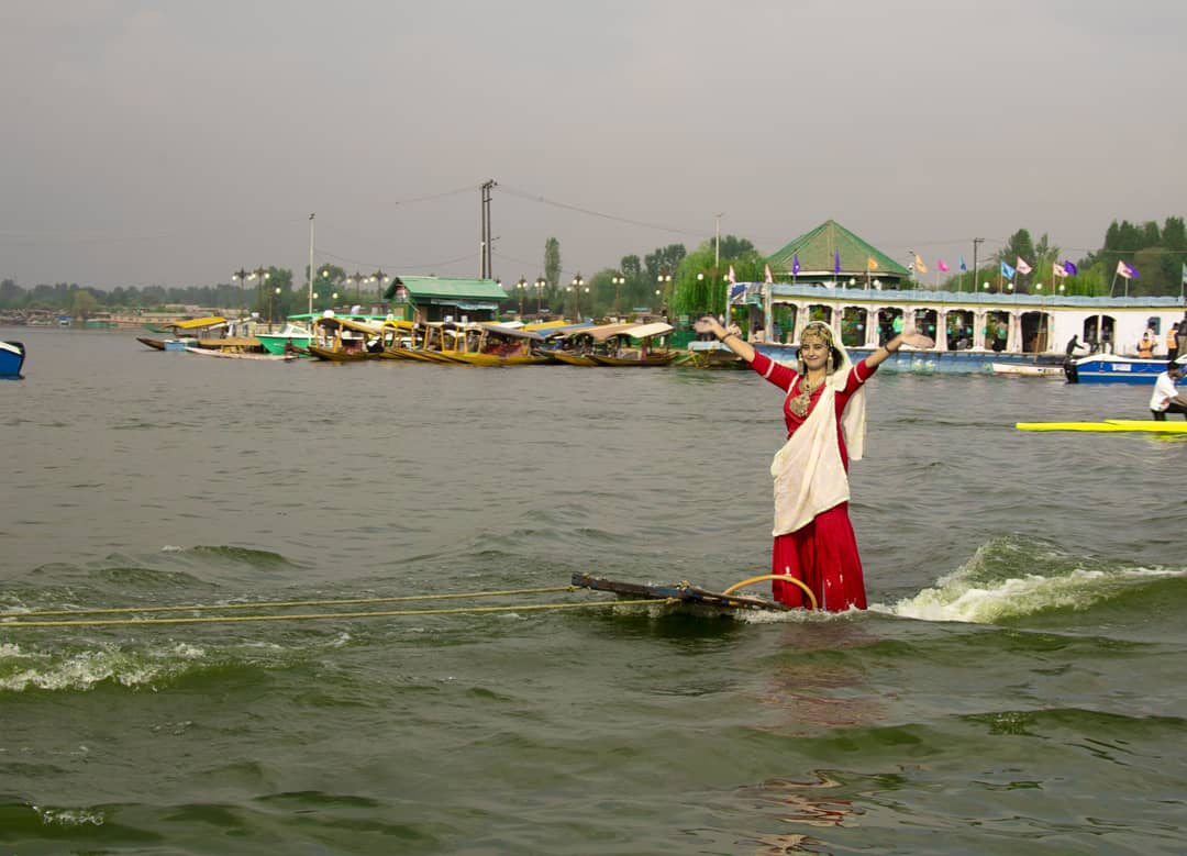 KAshmir attracts domestic tourists